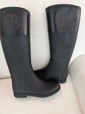 Tory Burch rain boot
